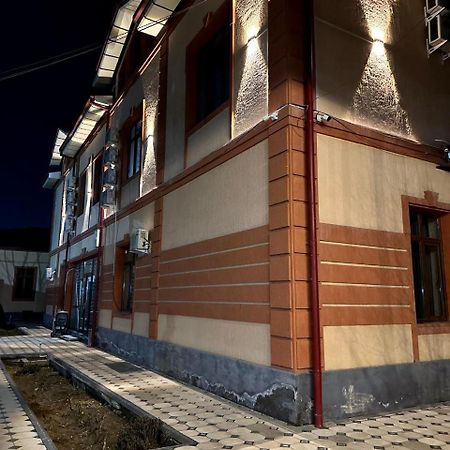 Amor Fati Hotel ทาชเคนต์ ภายนอก รูปภาพ